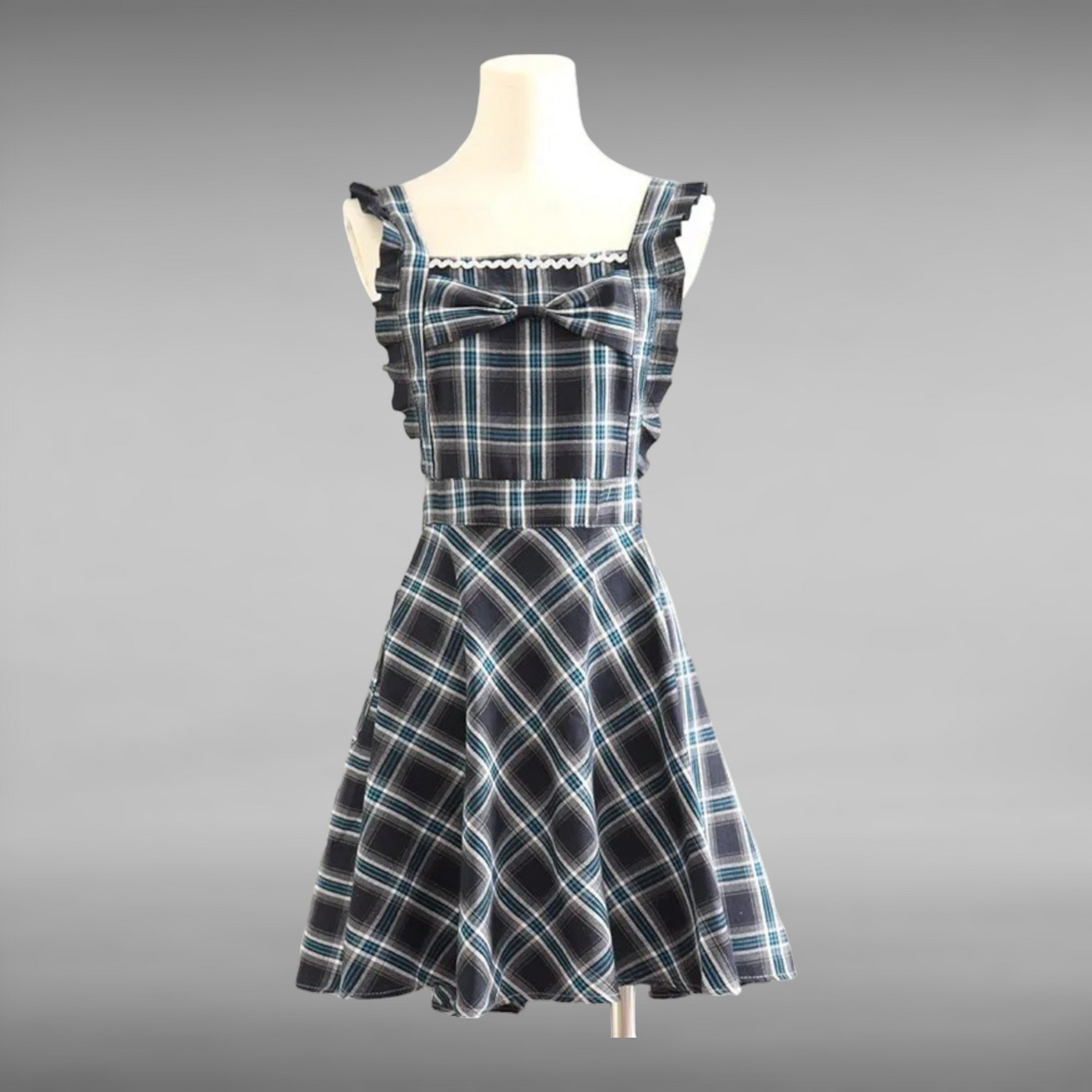 Women's Checkered Kitchen Apron